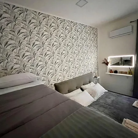 Апартаменты Verace - Centro Storico Spaccanapoli *