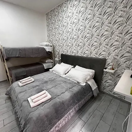 Апартаменты Verace - Centro Storico Spaccanapoli Неаполь