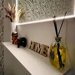 Verace - Centro Storico Spaccanapoli Apartment *